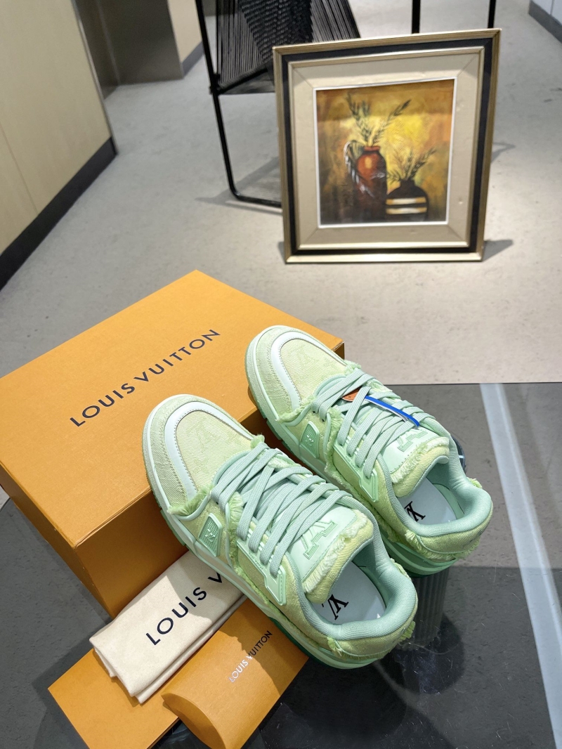 Louis Vuitton Sneakers